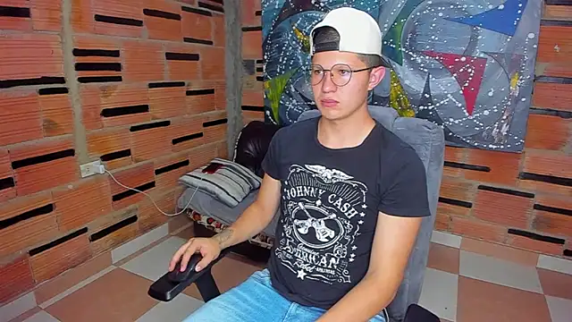 patrik 027 online show from 02/12/25, 07:24