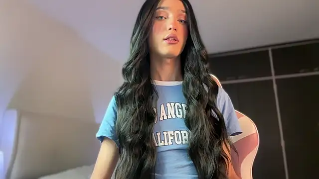 Ainhoads online show from 12/20/25, 08:43