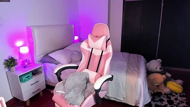 Ainhoads online show from 02/03/26, 09:03