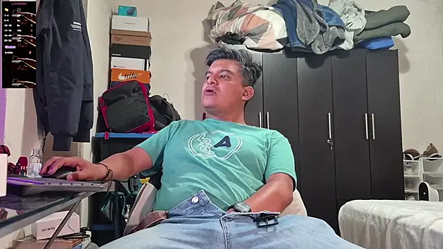 Snapshot of thor000089 chatting on 03/26/26, 04:29 thor000089 online show from 03/26/26, 04:29