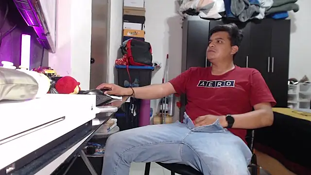 Snapshot of thor000089 chatting on 03/30/26, 05:30 thor000089 online show from 03/30/26, 05:30