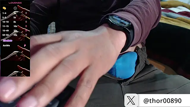 Snapshot of thor000089 chatting on 04/01/26, 03:40 thor000089 online show from 04/01/26, 03:40