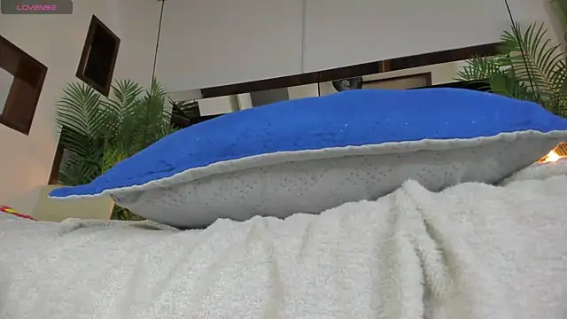 Snapshot of candy_sweet_ chatting on 02/26/25, 09:58 candy sweet  online show from 02/26/25, 09:58