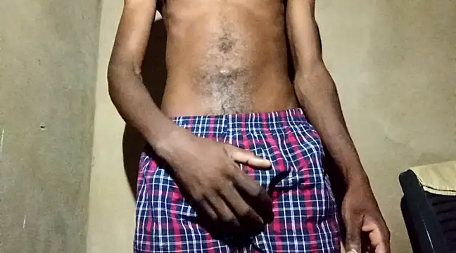 Snapshot of clintsix chatting on 01/22/25, 10:37 clintsix online show from 01/22/25, 10:37