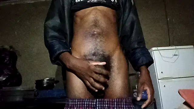 Snapshot of clintsix chatting on 09/18/25, 10:34 clintsix online show from 09/18/25, 10:34