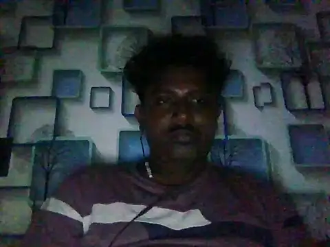 Snapshot of Mallupaiyanaachu chatting on 01/23/25, 03:54 Mallupaiyanaachu online show from 01/23/25, 03:54