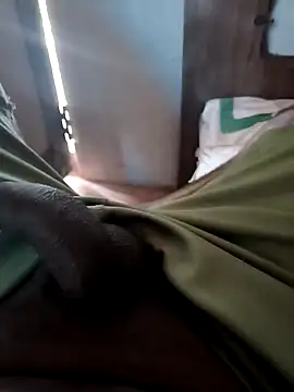 Snapshot of Mallupaiyanaachu chatting on 01/24/25, 04:16 Mallupaiyanaachu online show from 01/24/25, 04:16