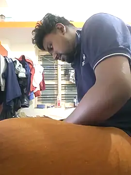 Snapshot of Mallupaiyanaachu chatting on 03/12/25, 03:40 Mallupaiyanaachu online show from 03/12/25, 03:40