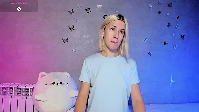 Melaminsy online show from 10/02/25, 05:53