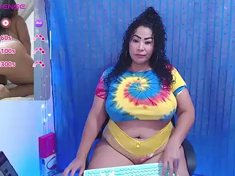 Snapshot of mature_beautifull chatting on 07/04/26, 11:55 mature beautifull online show from 07/04/26, 11:55