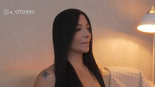 Snapshot of sarah_hiill chatting on 02/07/26, 09:07 sarah hiill online show from 02/07/26, 09:07