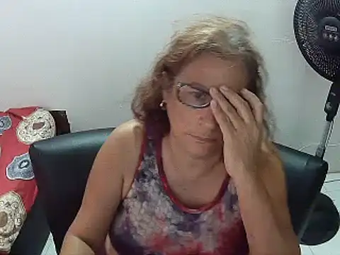 charrysexy1 online show from 12/03/24, 04:50