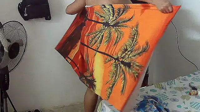 charrysexy1 online show from 01/05/26, 05:27