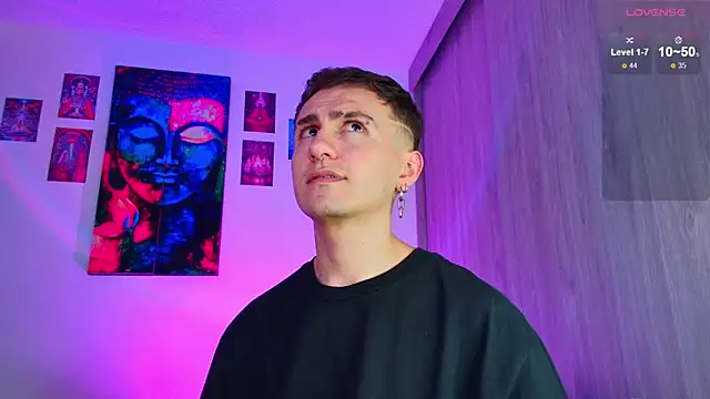 Snapshot of dimitri-bilak chatting on 04/11/26, 08:24 dimitri-bilak online show from 04/11/26, 08:24