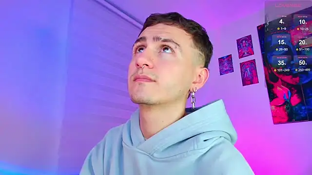 Snapshot of dimitri-bilak chatting on 04/15/26, 12:28 dimitri-bilak online show from 04/15/26, 12:28