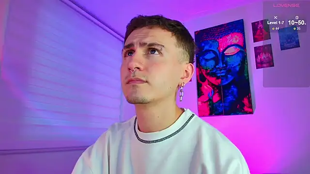 Snapshot of dimitri-bilak chatting on 04/26/26, 11:02 dimitri-bilak online show from 04/26/26, 11:02