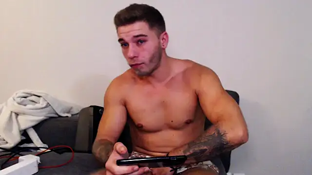 Elkafit28 online show from 10/29/25, 09:16