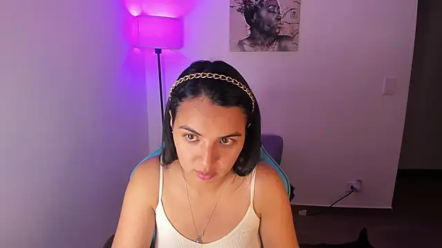 Snapshot of Miss_Nicole chatting on 04/03/26, 12:52 Miss Nicole online show from 04/03/26, 12:52