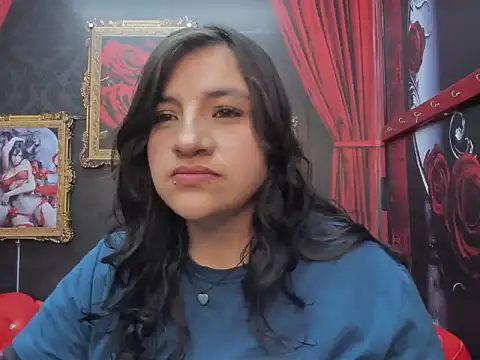 Snapshot of AmaiaDavies chatting on 12/05/24, 01:47 AmaiaDavies online show from 12/05/24, 01:47