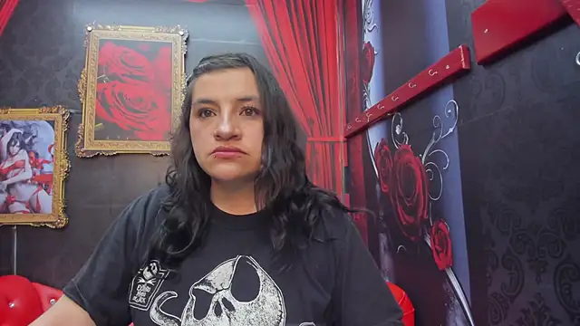 Snapshot of AmaiaDavies chatting on 12/13/24, 01:59 AmaiaDavies online show from 12/13/24, 01:59