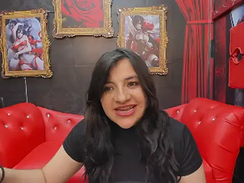 Snapshot of AmaiaDavies chatting on 12/14/24, 11:50 AmaiaDavies online show from 12/14/24, 11:50