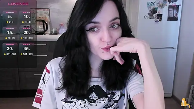 Snapshot of spticc chatting on 03/06/26, 09:28 spticc online show from 03/06/26, 09:28