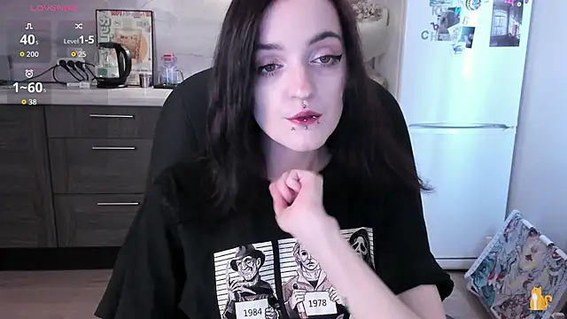 Snapshot of spticc chatting on 04/09/26, 07:47 spticc online show from 04/09/26, 07:47