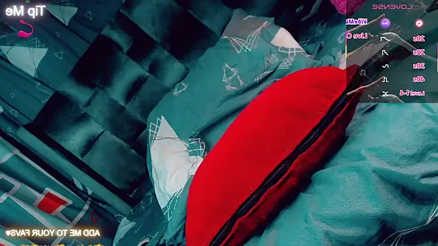 Snapshot of CharlotteBigCock chatting on 03/04/26, 02:23 CharlotteBigCock online show from 03/04/26, 02:23