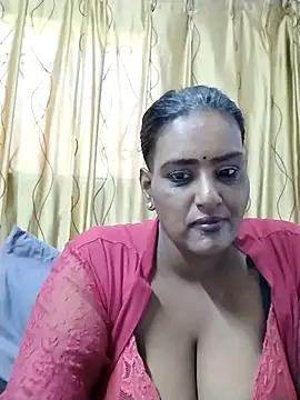 Snapshot of NWC4LYF chatting on 07/05/26, 10:22 NWC4LYF online show from 07/05/26, 10:22