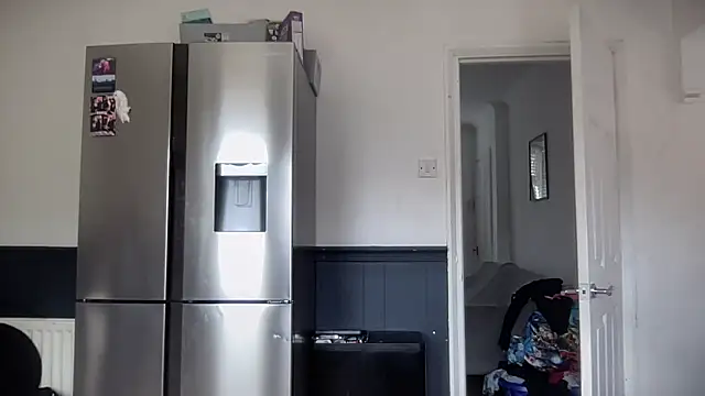 Bustyblondebabe32 online show from 04/02/26, 09:07