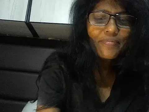 MsAttitude online show from 10/04/25, 06:33