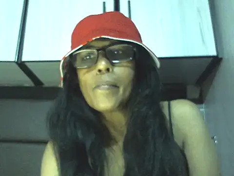 MsAttitude online show from 04/28/26, 08:08