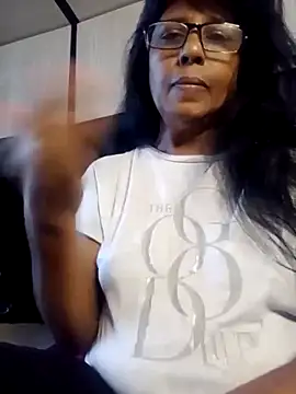 MsAttitude online show from 05/06/26, 07:24
