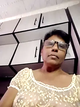 MsAttitude online show from 06/01/26, 11:45