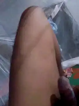 Longlund9 online show from 10/17/25, 07:38