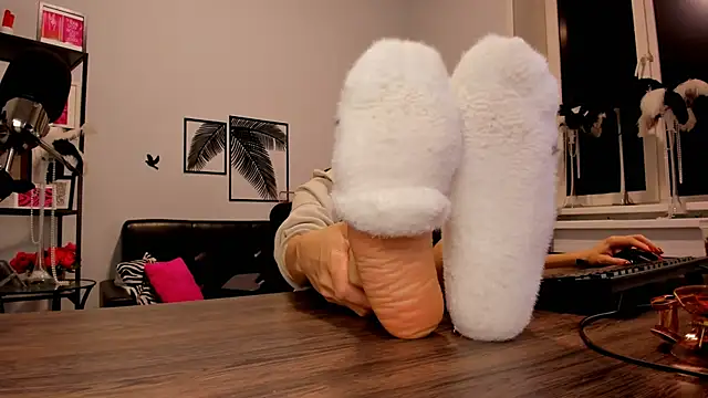 Snapshot of MistyBarnes chatting on 12/05/24, 12:11 MistyBarnes online show from 12/05/24, 12:11