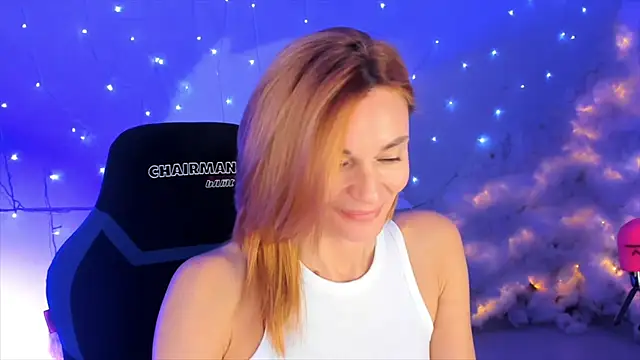 Snapshot of MistyBarnes chatting on 12/21/24, 03:42 MistyBarnes online show from 12/21/24, 03:42