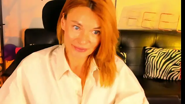 Snapshot of MistyBarnes chatting on 03/09/25, 03:16 MistyBarnes online show from 03/09/25, 03:16