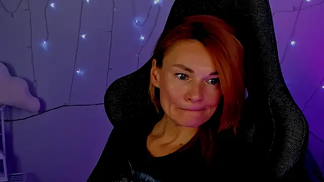 Snapshot of MistyBarnes chatting on 03/10/25, 06:45 MistyBarnes online show from 03/10/25, 06:45