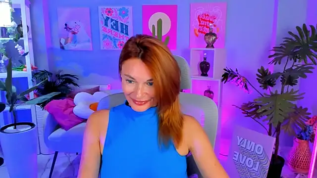 Snapshot of MistyBarnes chatting on 10/19/25, 12:39 MistyBarnes online show from 10/19/25, 12:39