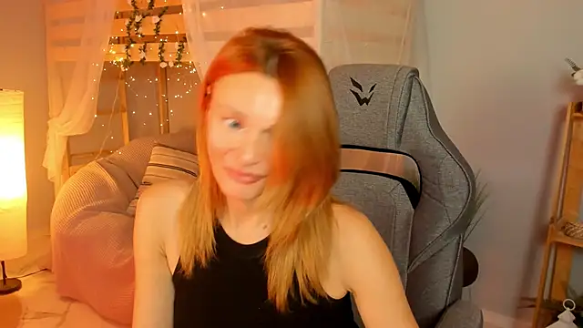 Snapshot of MistyBarnes chatting on 11/09/25, 12:36 MistyBarnes online show from 11/09/25, 12:36