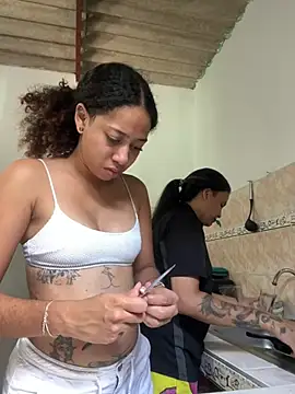 Miley and Vash online show from 12/22/24, 06:37