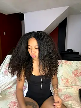 Miley and Vash online show from 12/05/25, 09:00