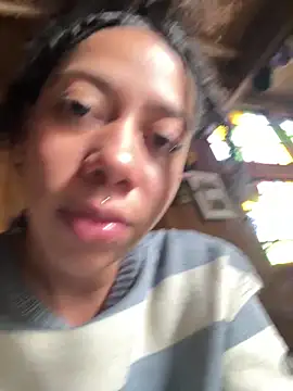 Miley and Vash online show from 03/05/26, 07:43