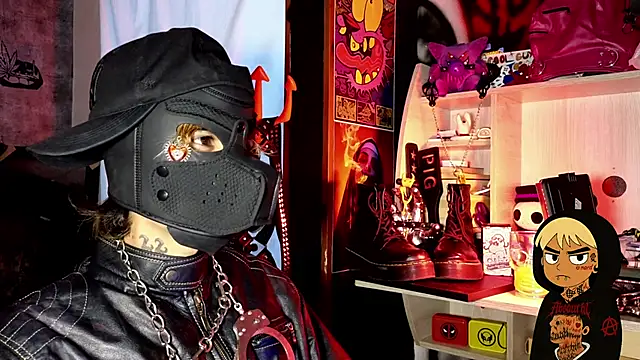 Snapshot of AcidMilo chatting on 10/12/25, 10:20 AcidMilo online show from 10/12/25, 10:20