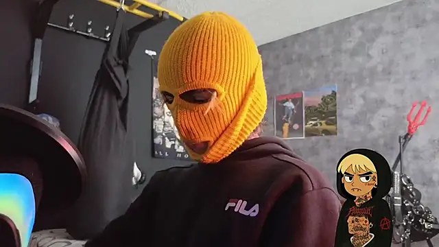 Snapshot of AcidMilo chatting on 10/28/25, 07:38 AcidMilo online show from 10/28/25, 07:38