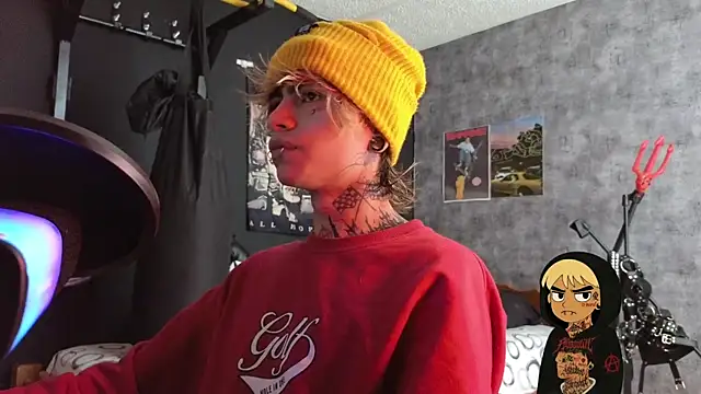 Snapshot of AcidMilo chatting on 10/29/25, 01:57 AcidMilo online show from 10/29/25, 01:57