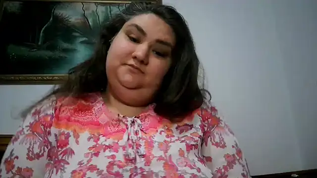 Snapshot of nicholle chatting on 04/07/26, 09:59 nicholle online show from 04/07/26, 09:59