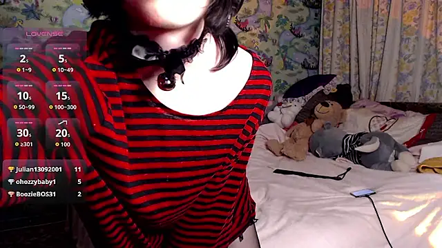 Snapshot of Kirishiki_Retta chatting on 01/10/26, 02:52 Kirishiki Retta online show from 01/10/26, 02:52