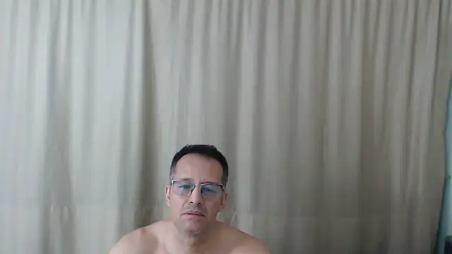 Daddyhot Alejo online show from 05/28/26, 04:26